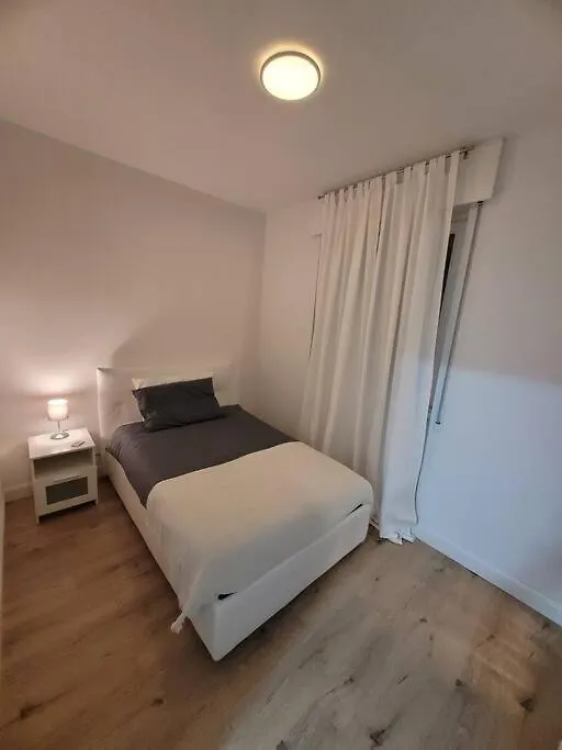 View Lovely 3Bed-2Bath Condo Full Furnished. Vittorio Veneto